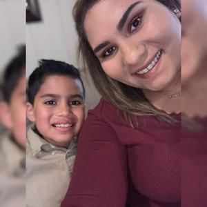 Meet your Posher, Cassandra